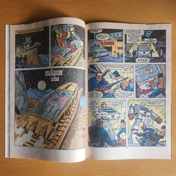 Transformers #25 & #26, 1980s comic books (Lot of 2) - Picture 14 of 16